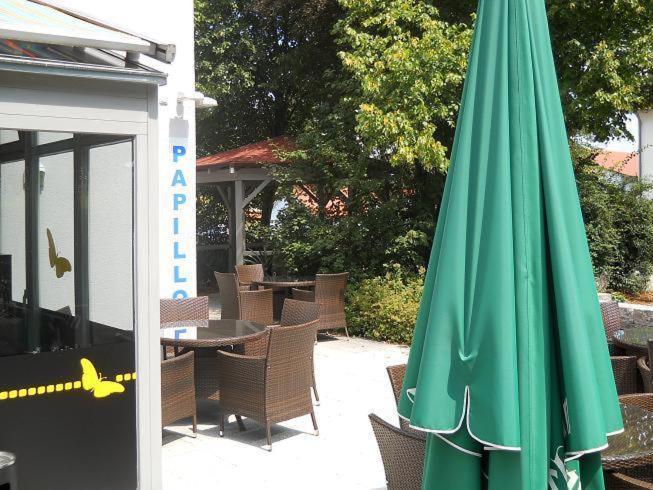 Hotel Papillon Lappersdorf  エクステリア 写真